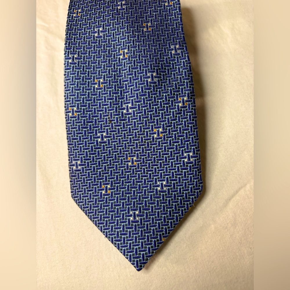 Nautica Elegant Blue Patterned Tie